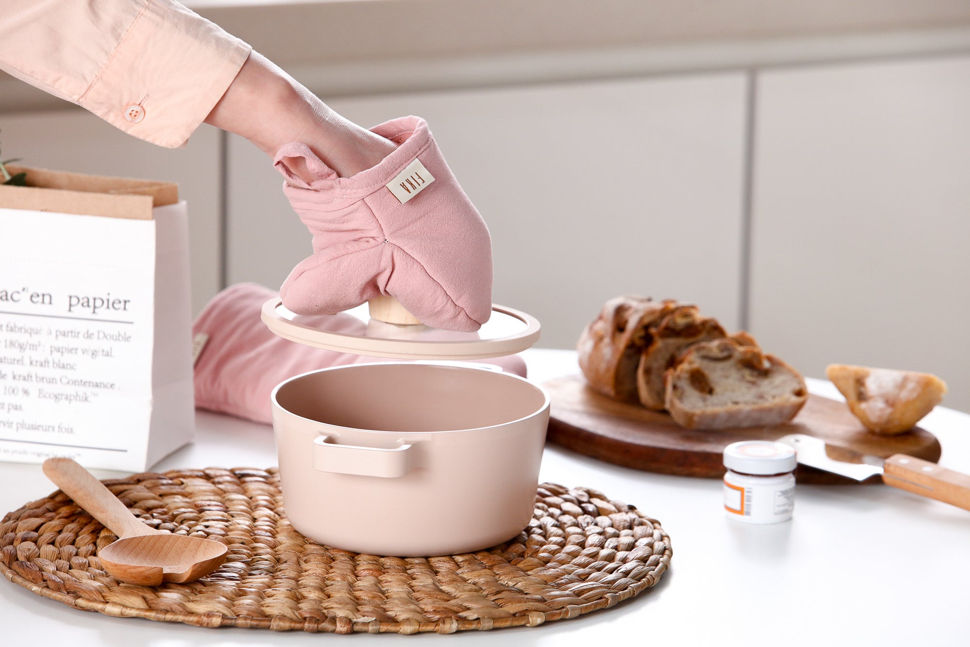 FIKA Oven Mitten Pair 100% Cotton